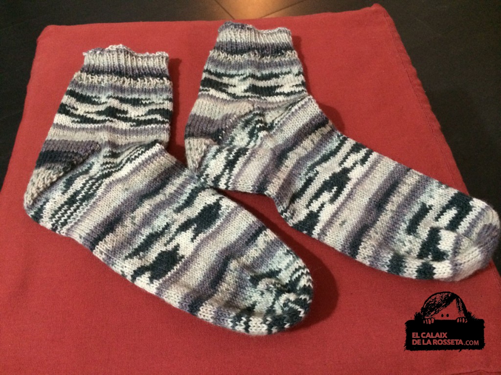 calcetines grises 8